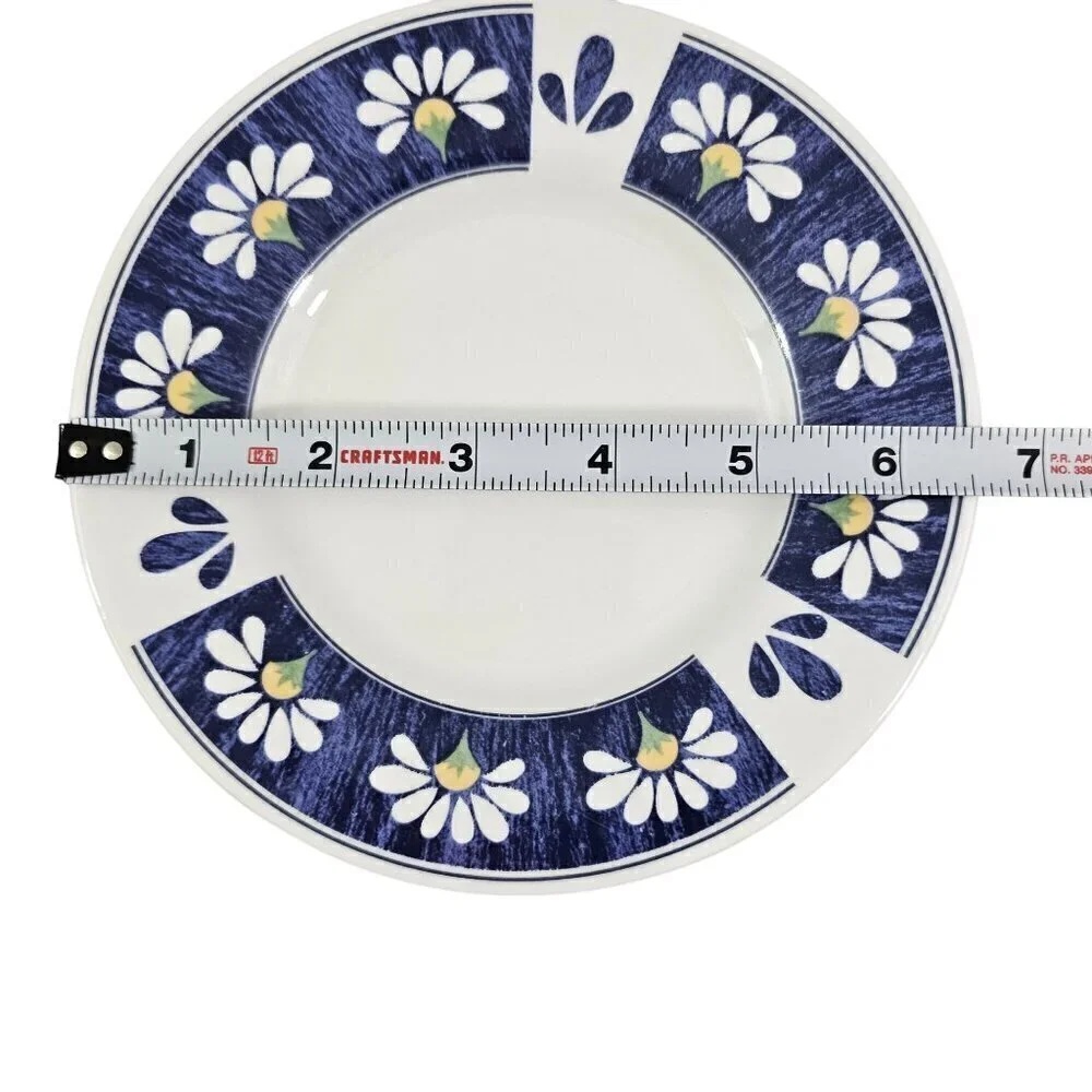 Oneida Spring Daisy Majesticware 6.5” Ceramic Dessert Bread Plates – Set of 4